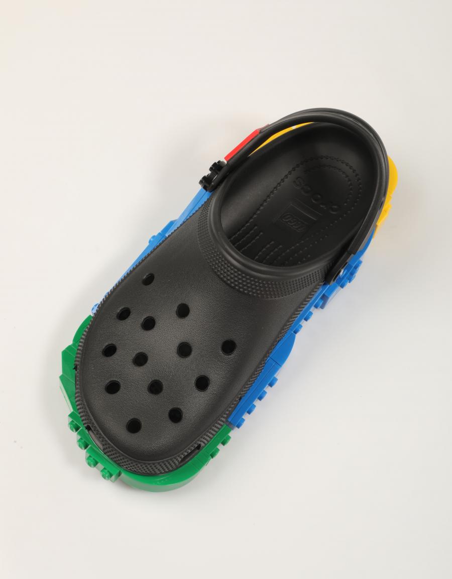 ZUECOS CROCS LEGO en color Negro
