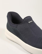 ZAPATILLAS CROCS NO HANDS SLIP NAVY 211385 en color Azul marino