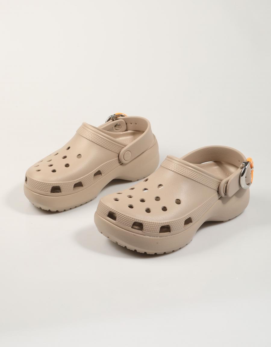 ZUECOS CROCS CLASSIC PLAT.BUCKLE DULCE 213230 en color Taupe
