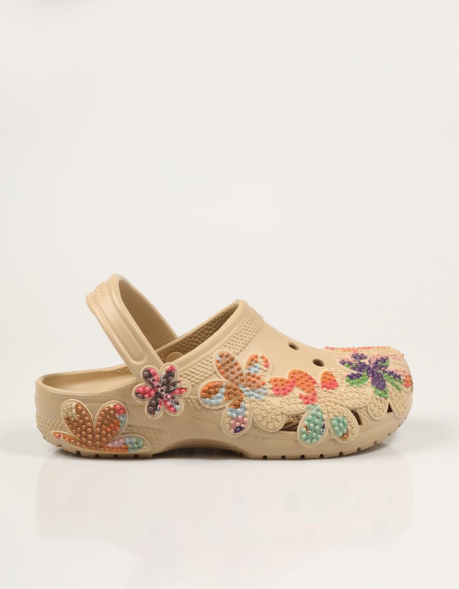 ZUECOS CROCS CLASSIC SUMMER BEIGE 213237 en color Beige