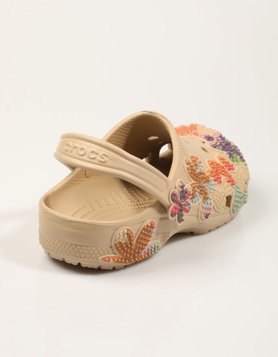 ZUECOS CROCS CLASSIC SUMMER BEIGE 213237 en color Beige