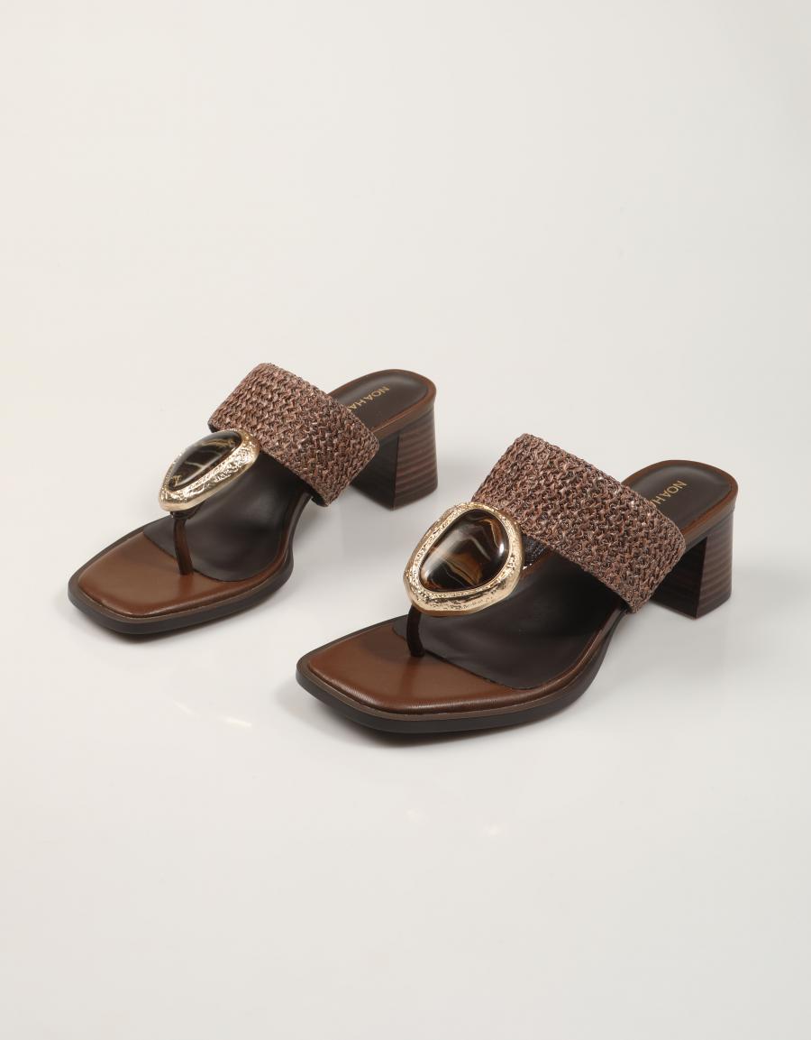 SANDALIAS NOA HARMON 9971 en color Marron
