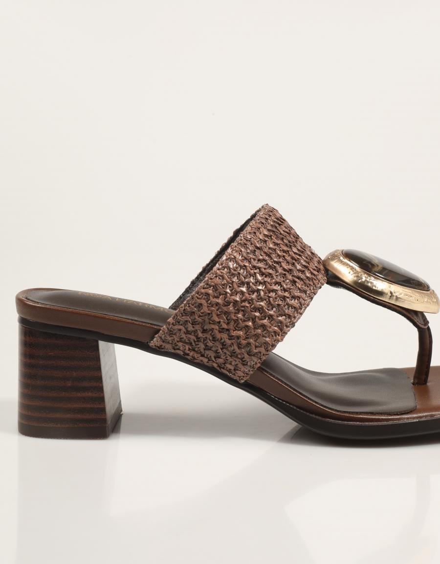 SANDALIAS NOA HARMON 9971 en color Marron