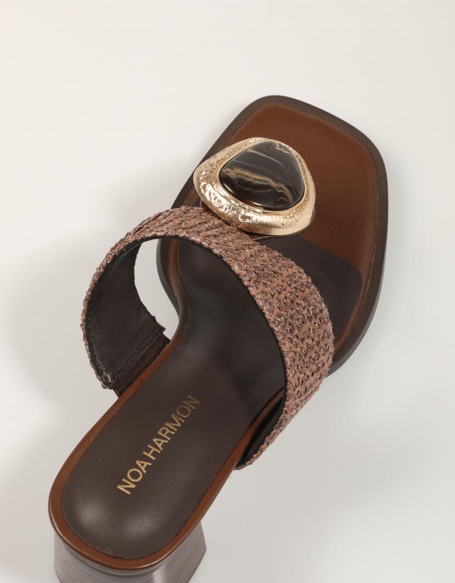 SANDALIAS NOA HARMON 9971 en color Marron