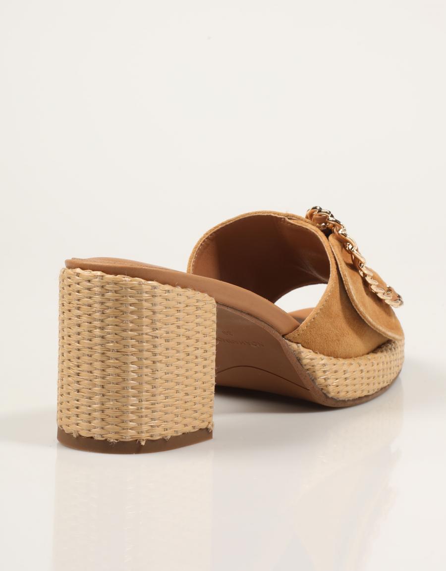 SANDALIAS NOA HARMON 10305 en color Cuero