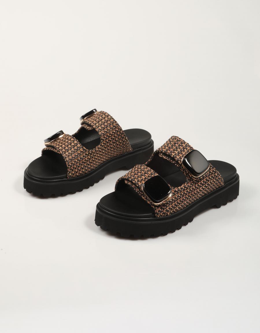 SANDALIAS NOA HARMON 10288 en color Negro