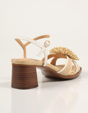SANDALIAS NOA HARMON 10253 en color Beige