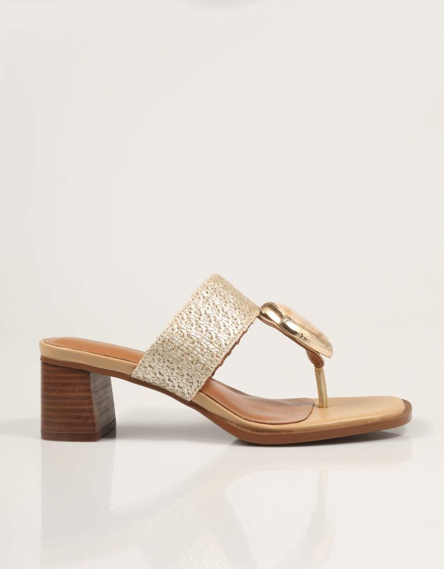 SANDALIAS NOA HARMON 9971 en color Oro