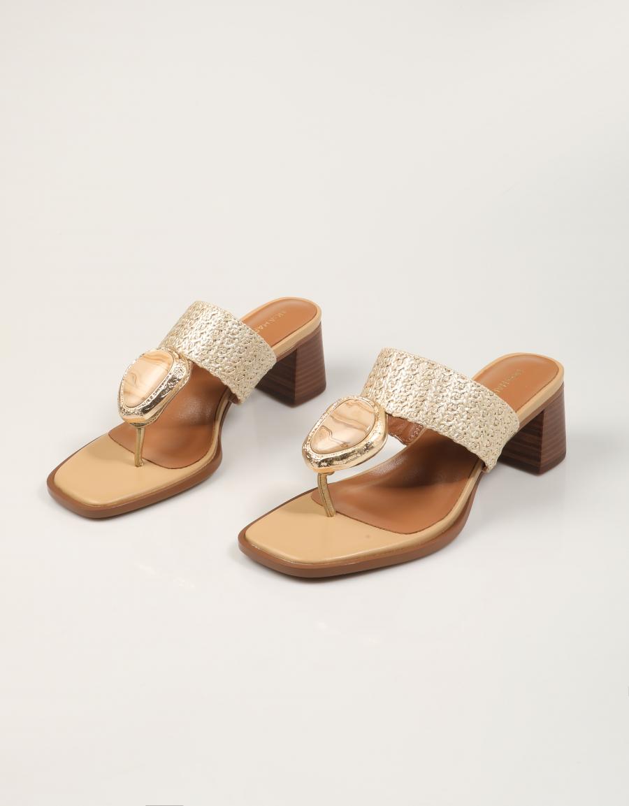 SANDALIAS NOA HARMON 9971 en color Oro