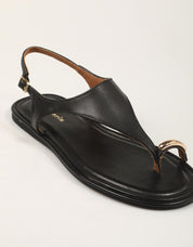 SANDALIAS TAMARIS SANDALIA DEDO BLACK en color Negro