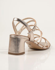 SANDALIAS TAMARIS SANDALIA TIRAS L.GOLD en color Oro