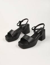SANDALIAS REFRESH SANDALIA NEGRO 175251 en color Negro