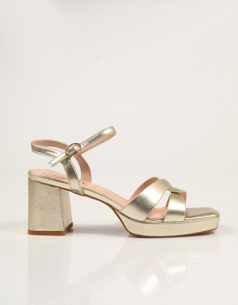 SANDALIAS AZAREY SANDALIA GOLD en color Oro