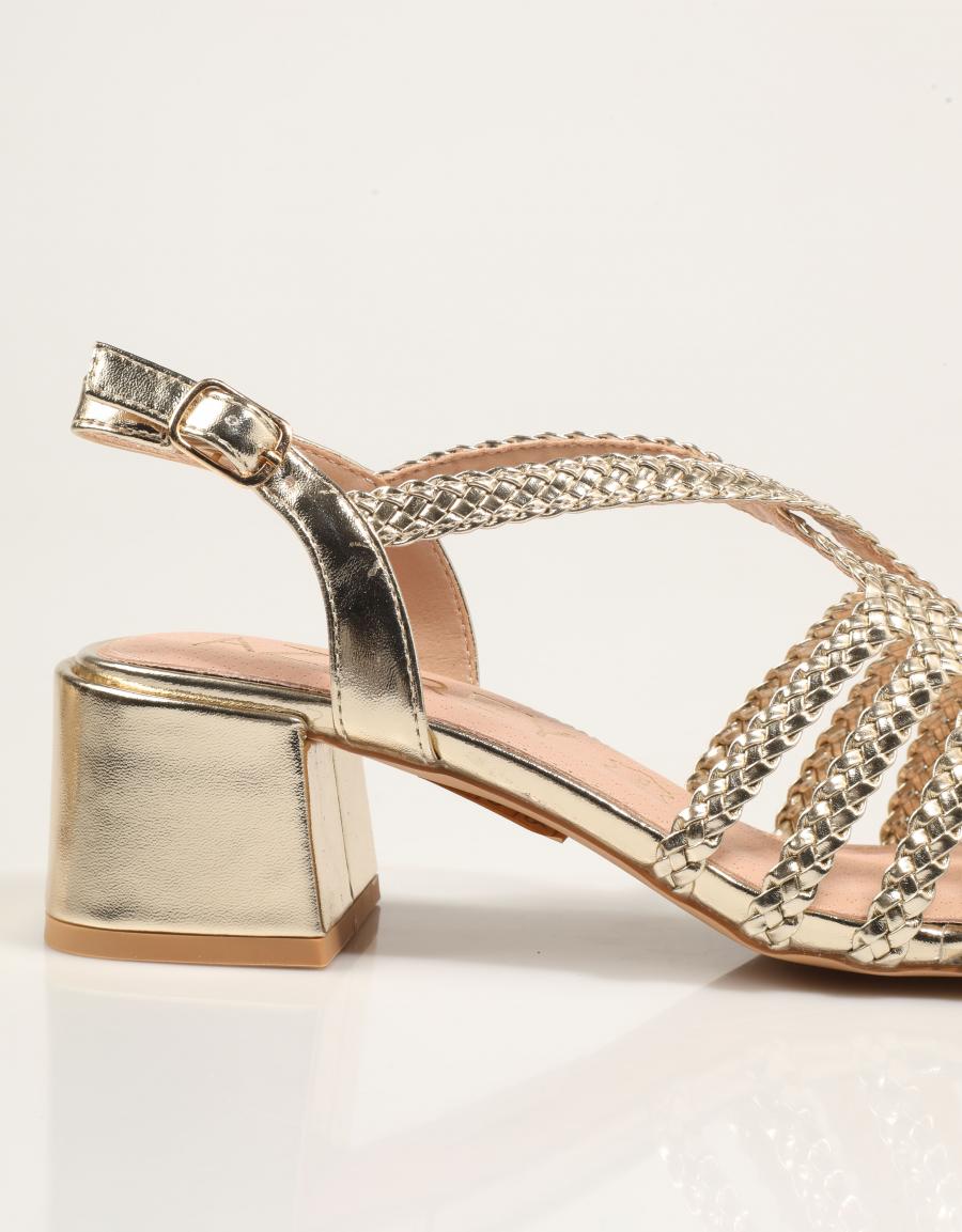 SANDALIAS AZAREY SANDALIA GOLD en color Oro