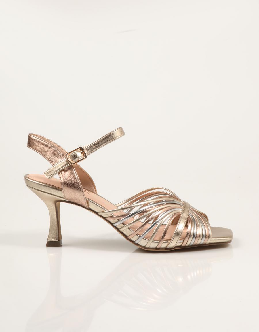 SANDALIAS AZAREY SANDALIA GOLD en color Oro