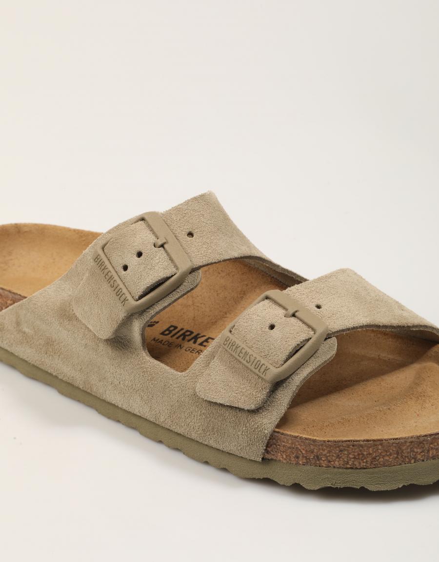 SANDALIAS BIRKENSTOCK ARIZONA FADED KHAKI 1032061 en color Kaki