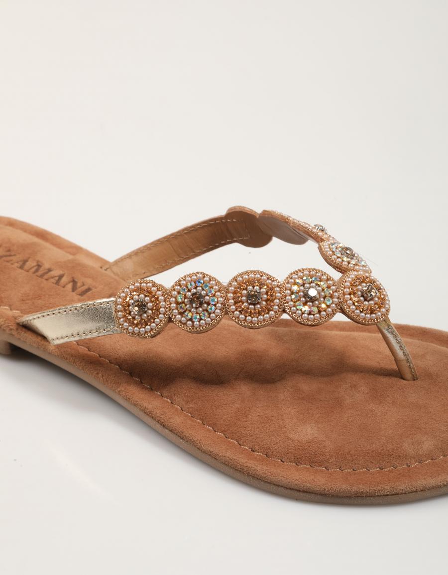 SANDALIAS LAZAMANI BEADS SMALL GOLD en color Beige