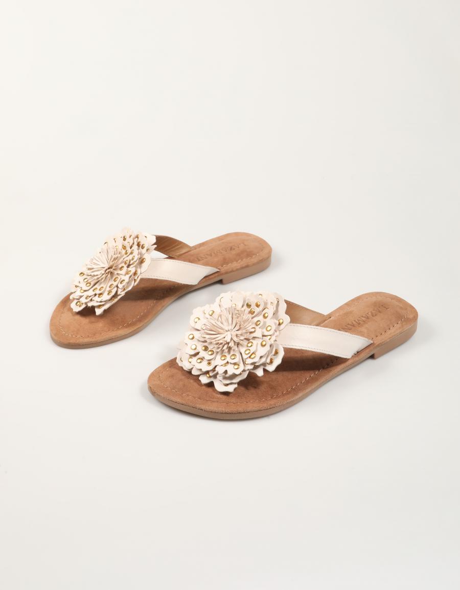 SANDALIAS LAZAMANI KIRA FLOWER STUDS WHITE en color Blanco