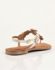 SANDALIAS LAZAMANI PIPPA FLOWER STUDS WHITE en color Beige