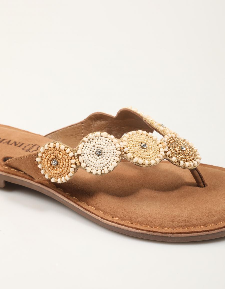 SANDALIAS LAZAMANI LOUA TOE BEIGE en color Beige