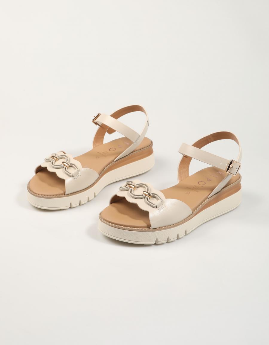 SANDALIAS LA REPO SANDALIA AVORIO en color Beige