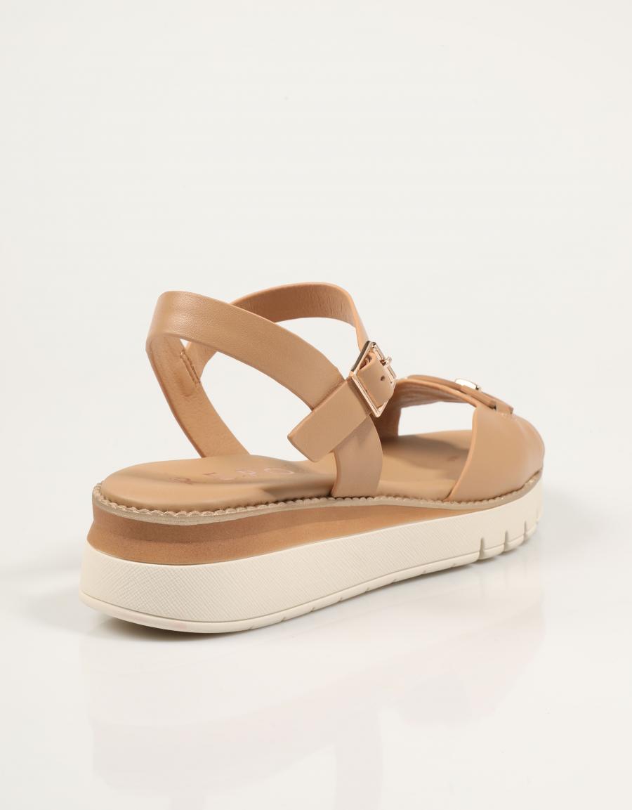 SANDALIAS LA REPO SANDALIA CAMEL en color Cuero