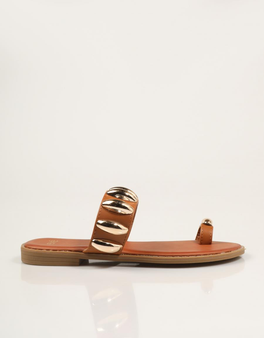 SANDALIAS EXE SANDALIA TAN en color Cuero