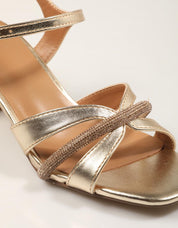 SANDALIAS EXE SANDALIA STRASS GOLD en color Oro