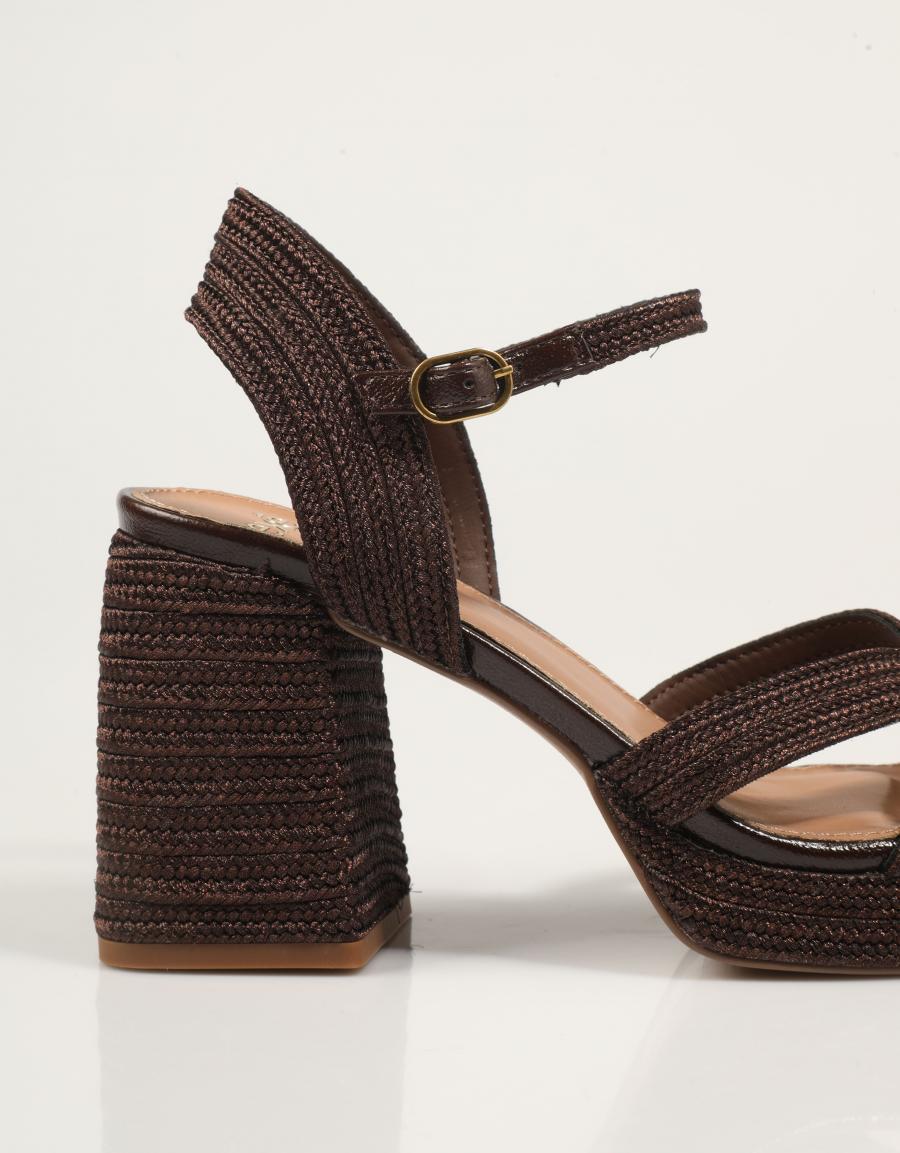 SANDALIAS EXE SANDALIA BROWN en color Marron