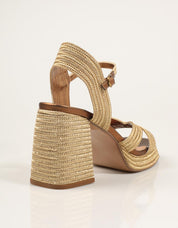 SANDALIAS EXE SANDALIA BRONZE en color Bronce