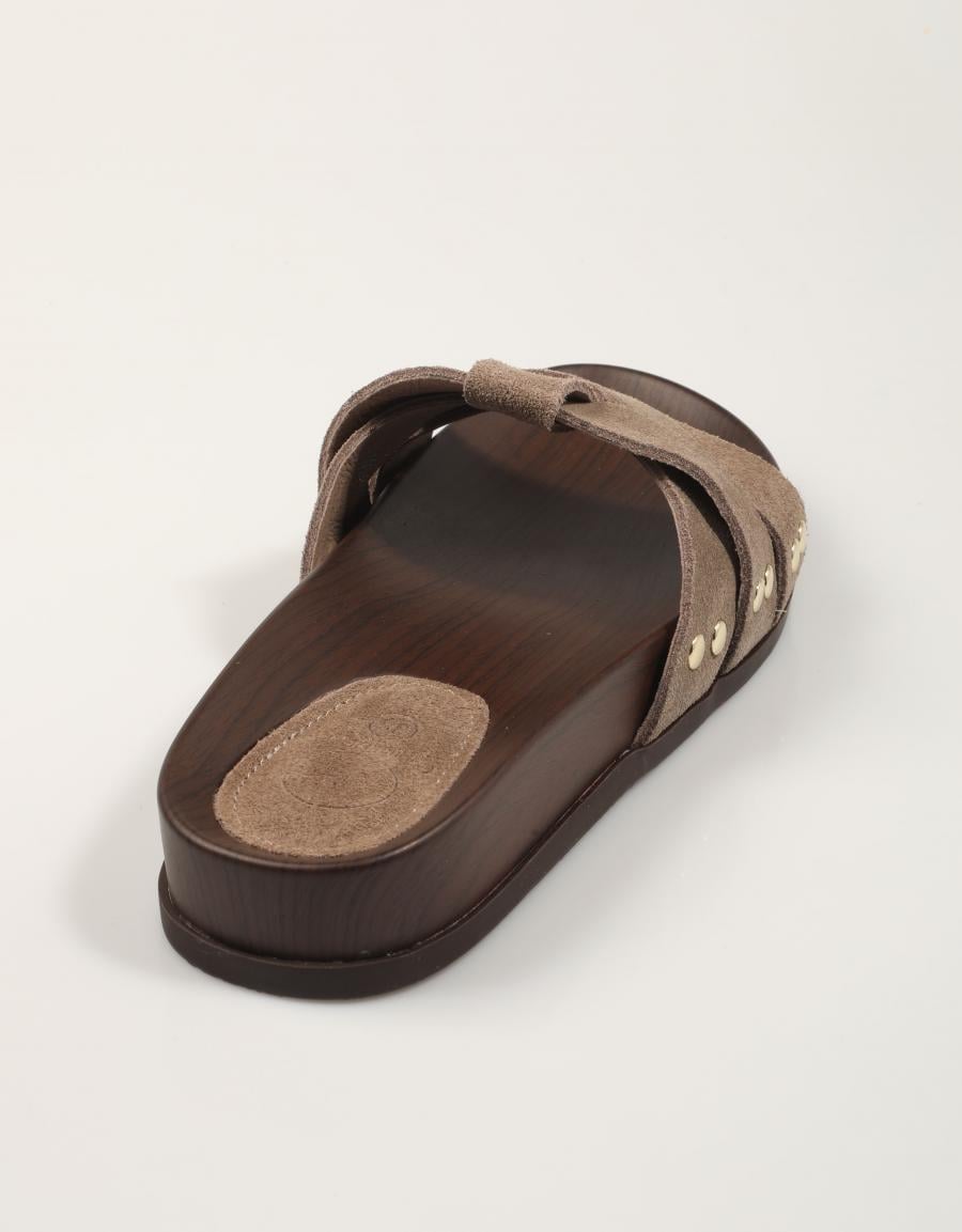 SANDALIAS CARMINA HILTON BIO PALA TAUPE en color Taupe