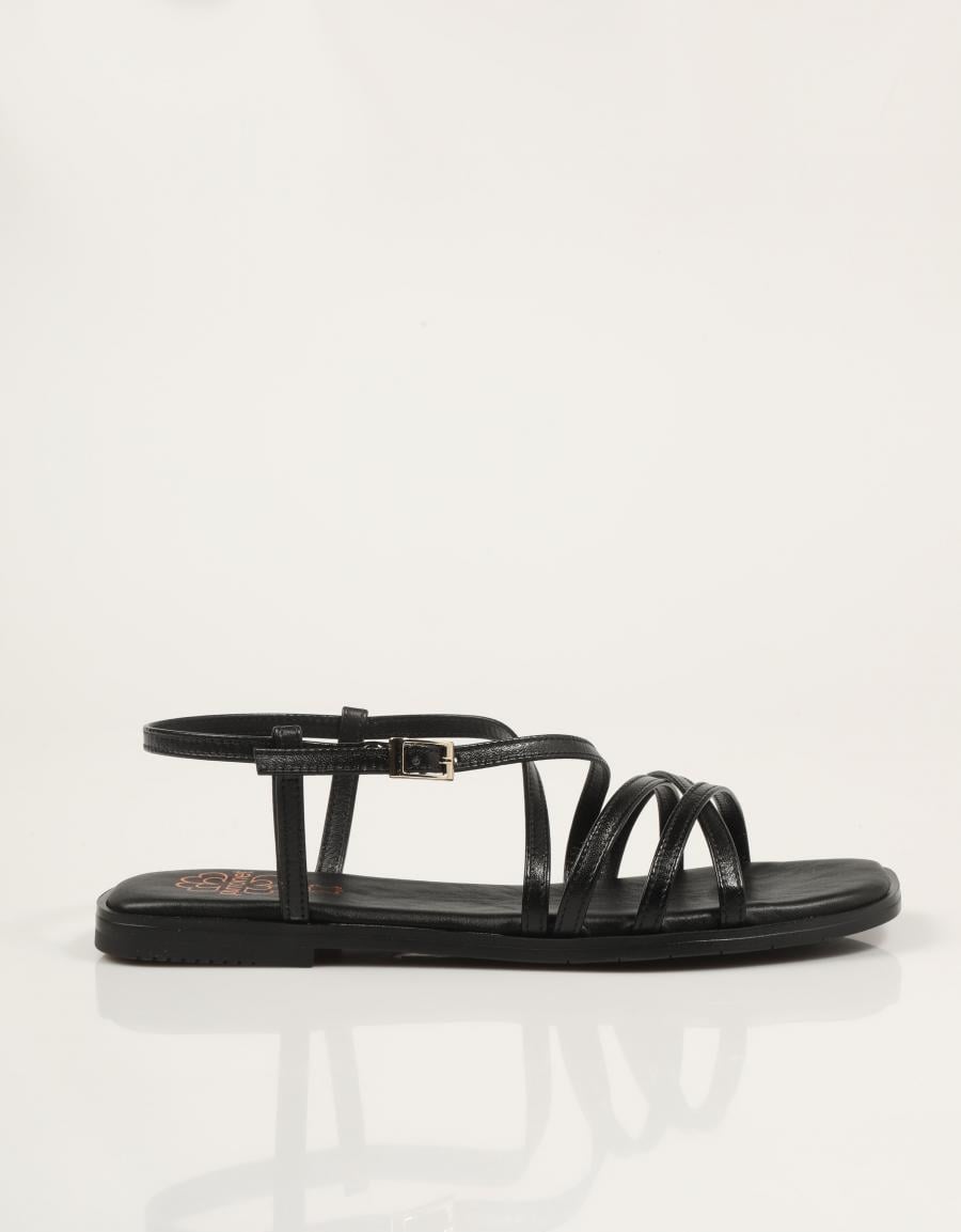 SANDALIAS PORRONET SANDALIA TIRAS NEGRO en color Negro