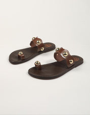 SANDALIAS PORRONET SANDALIA BOLAS REMACHES MOKA en color Marron