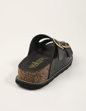 SANDALIAS YOKONO OCA 013 NAPA NEGRO en color Negro