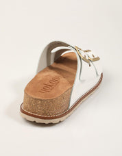 SANDALIAS YOKONO OCA 013 NAPA BLANCO en color Blanco