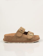 SANDALIAS YOKONO OCA 013 SERR-MUSHROOM en color Beige