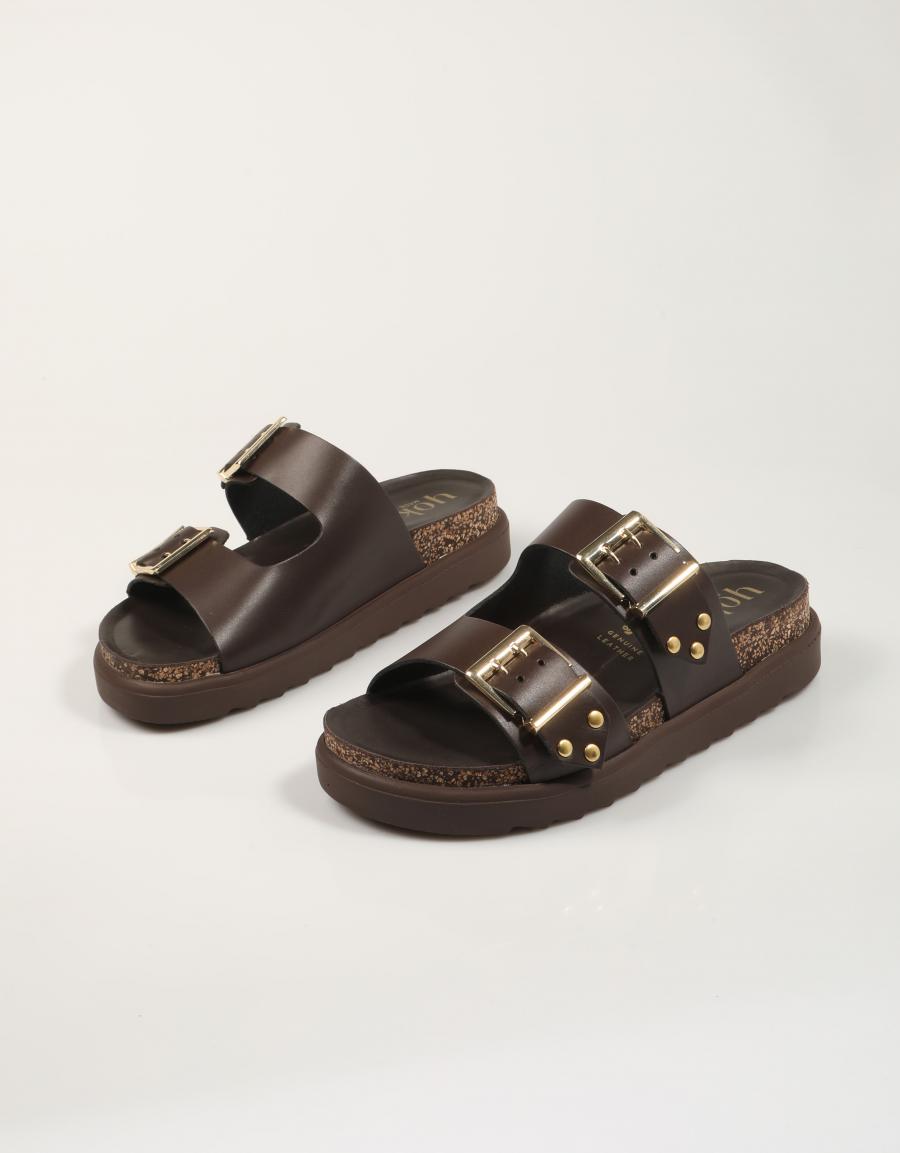 SANDALIAS YOKONO TUNEZ 262 ALASKA MARRON en color Marron