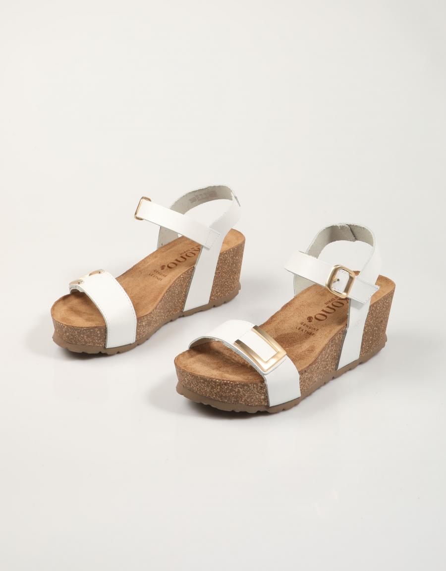 SANDALIAS YOKONO BARI 262 NAPA BLANCO en color Blanco