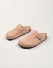 ZUECOS YOKONO ZUECO 599 SERR.PARDO en color Beige