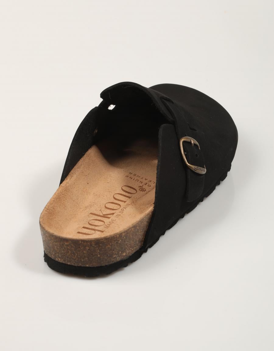 ZUECOS YOKONO ZUECO 599 NOBUCK NEGRO en color Negro
