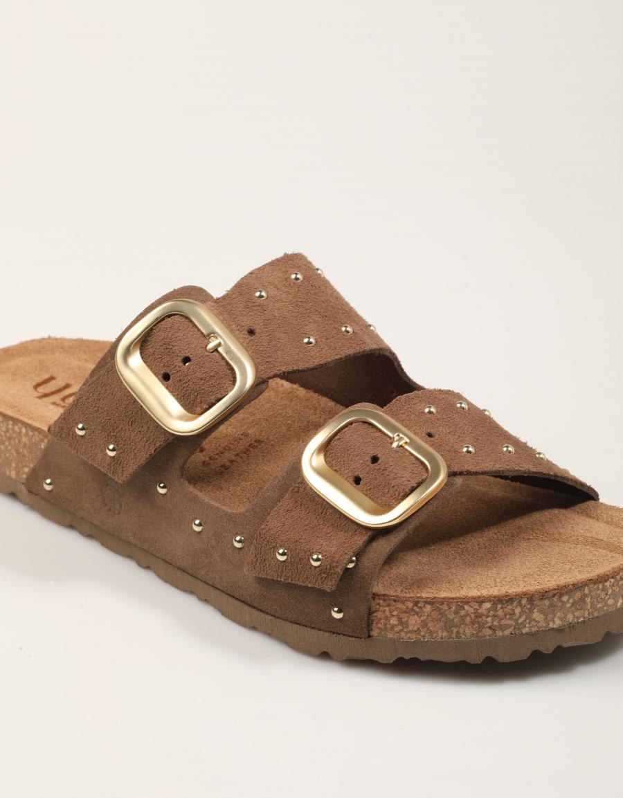 SANDALIAS YOKONO JERBA 265 SERRAJE LODO en color Marron