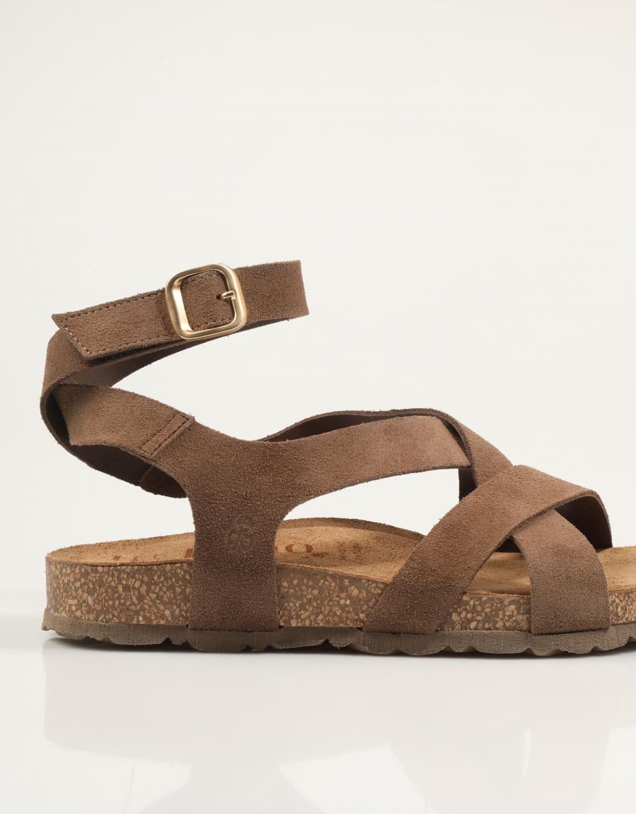 SANDALIAS YOKONO JERBA 261 SERRAJE LODO en color Marron