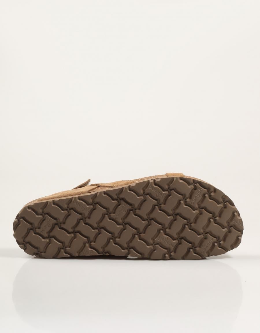 SANDALIAS YOKONO JERBA 718 SERRAJE MUSHROOM en color Beige