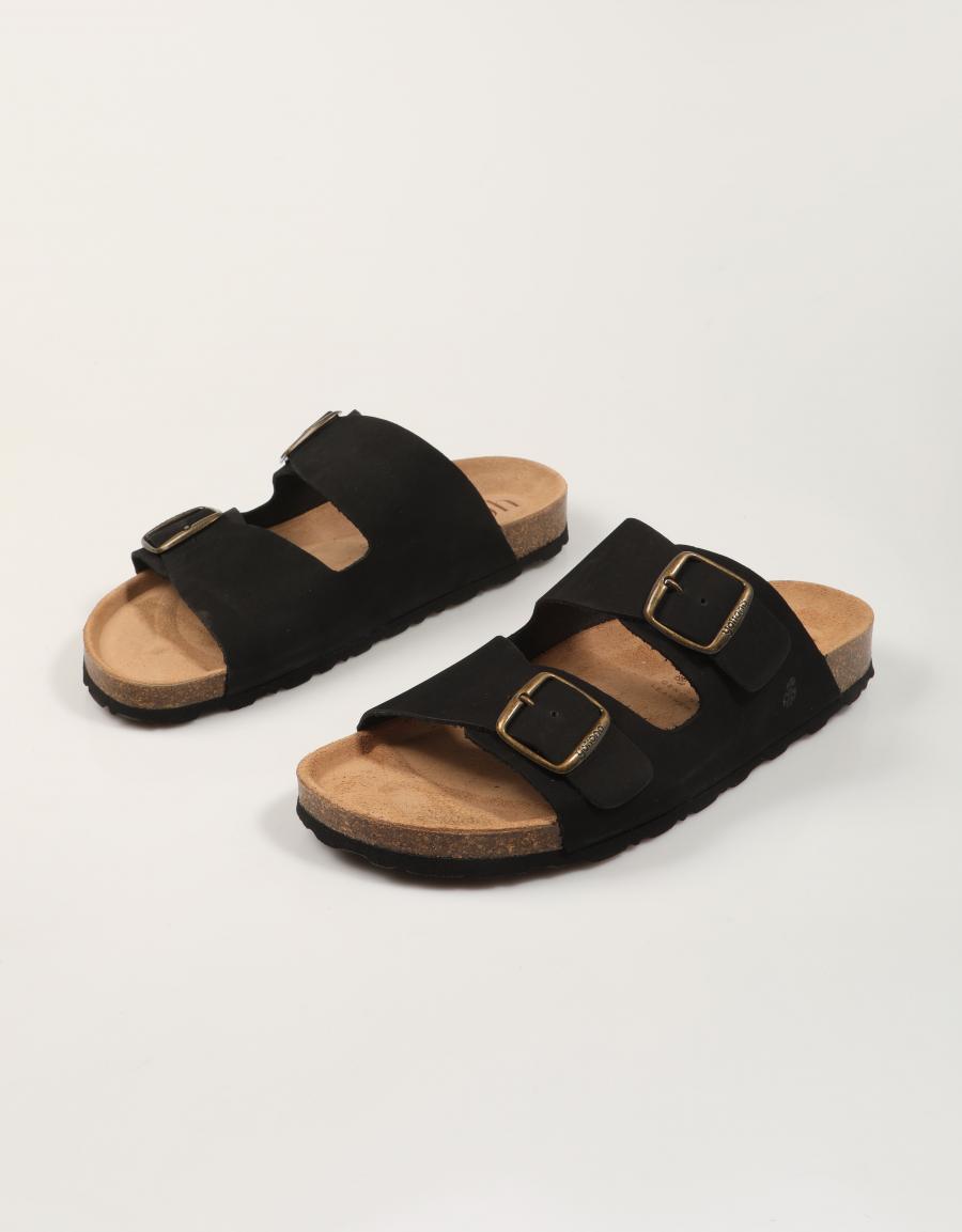 SANDALIAS YOKONO MACAM 150 NOBUCK NEGRO en color Negro