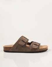 SANDALIAS YOKONO MACAM 150 NOBUCK TABACO en color Taupe