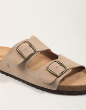 SANDALIAS YOKONO MACAM 150 NOBUCK TAUPE en color Taupe