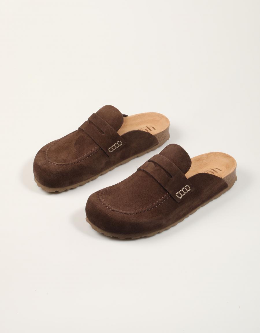 ZUECOS YOKONO ZUECO MOCASIN TESTA en color Marron