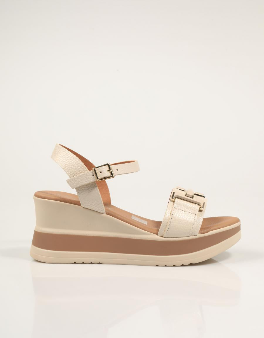 SANDALIAS REBECCA HOPE SANDALIA HIELO en color Beige
