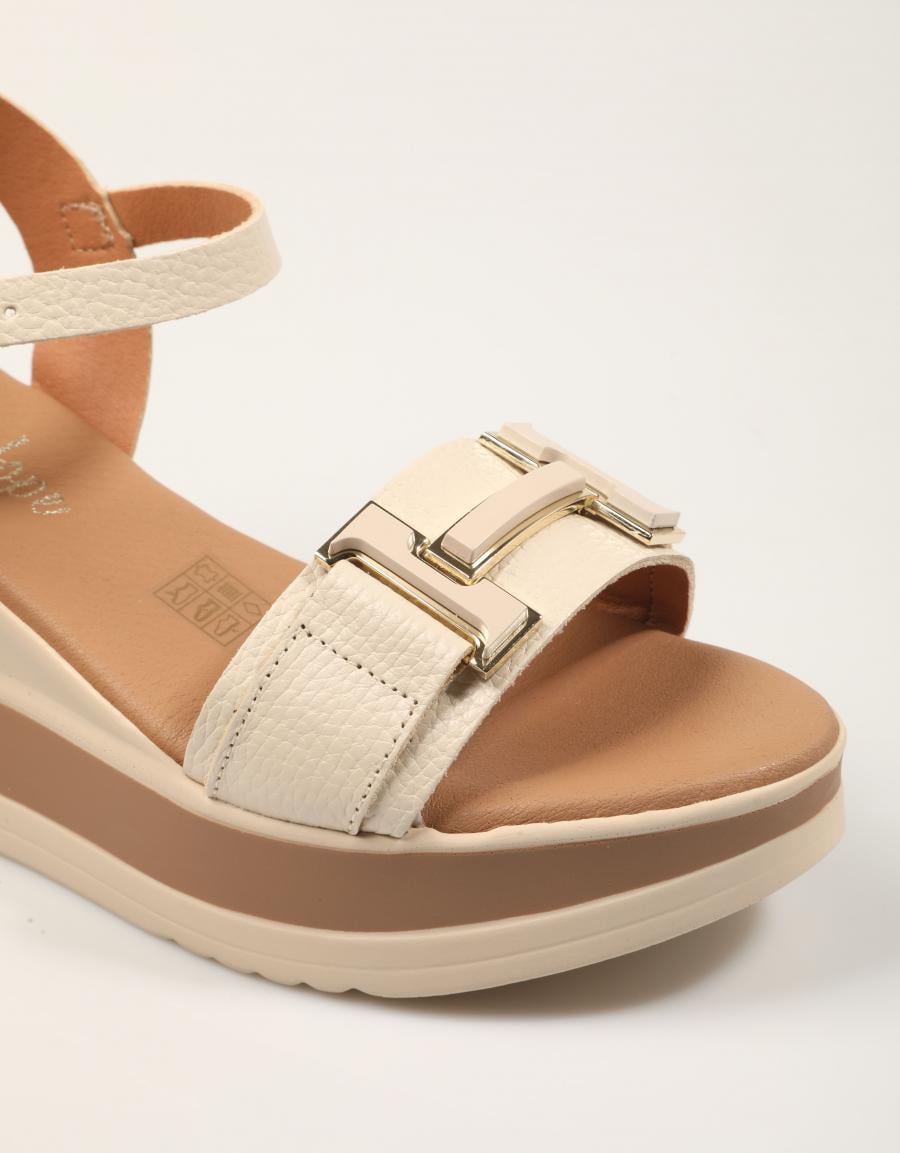 SANDALIAS REBECCA HOPE SANDALIA HIELO en color Beige