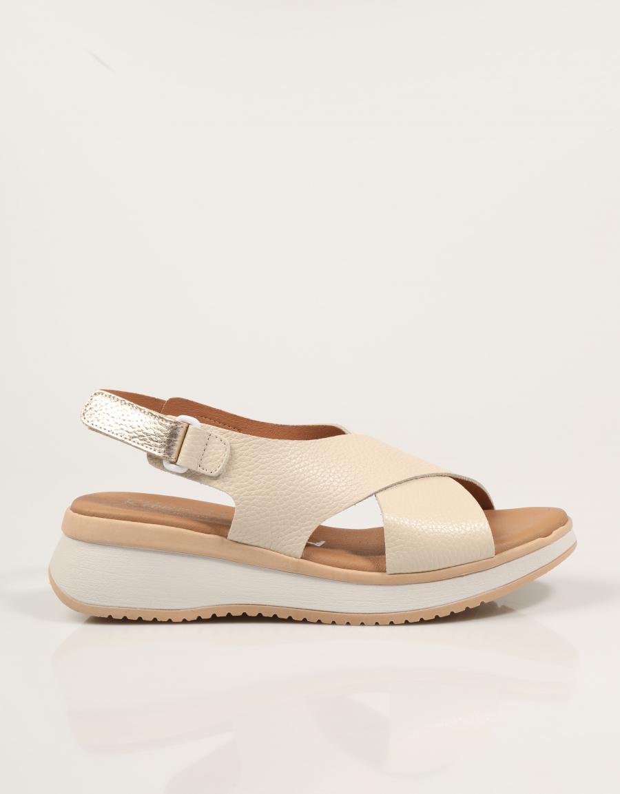 SANDALIAS REBECCA HOPE SANDALIA HIELO COMBI en color Beige